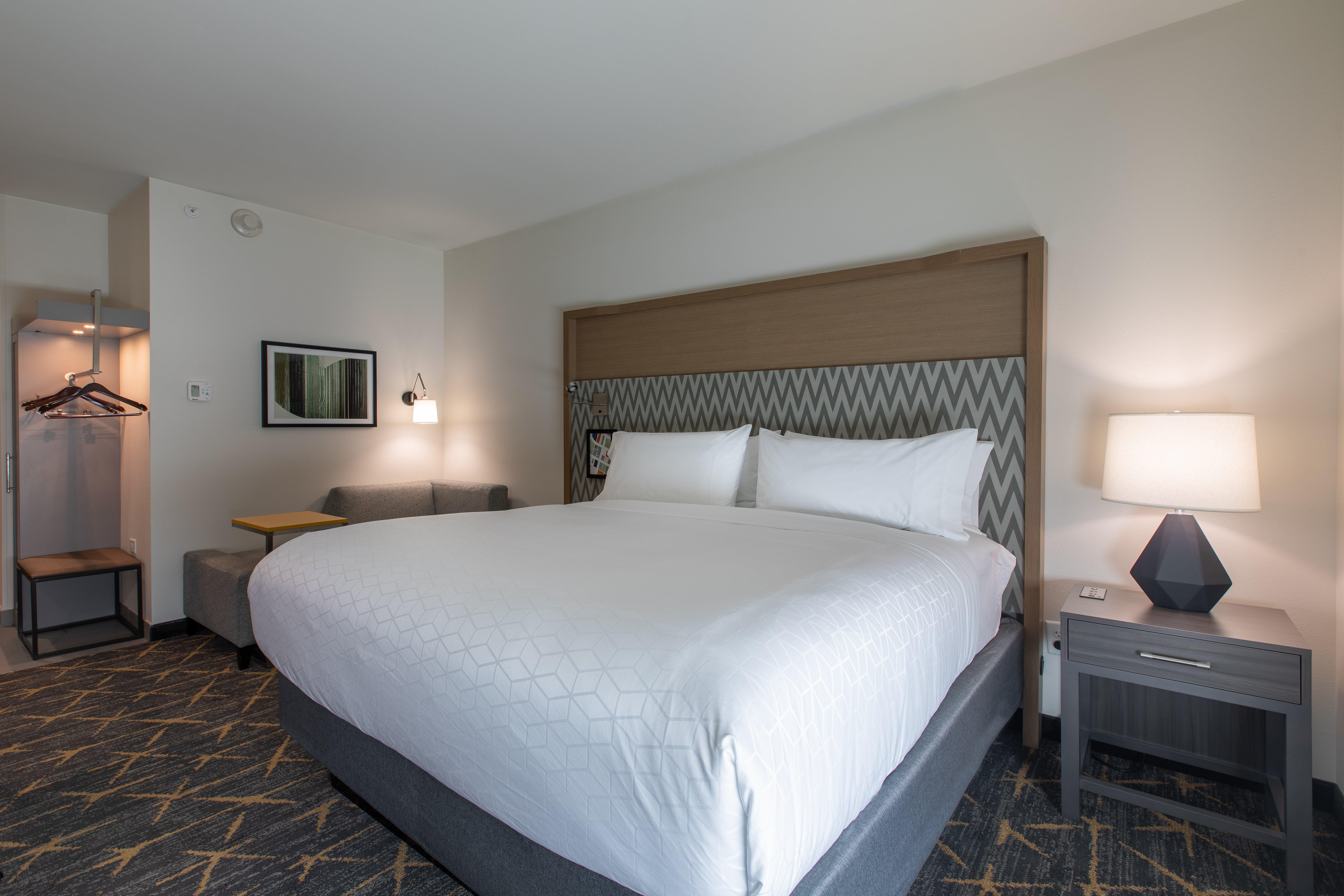 Holiday Inn Greenville - Woodruff Road By Ihg Экстерьер фото