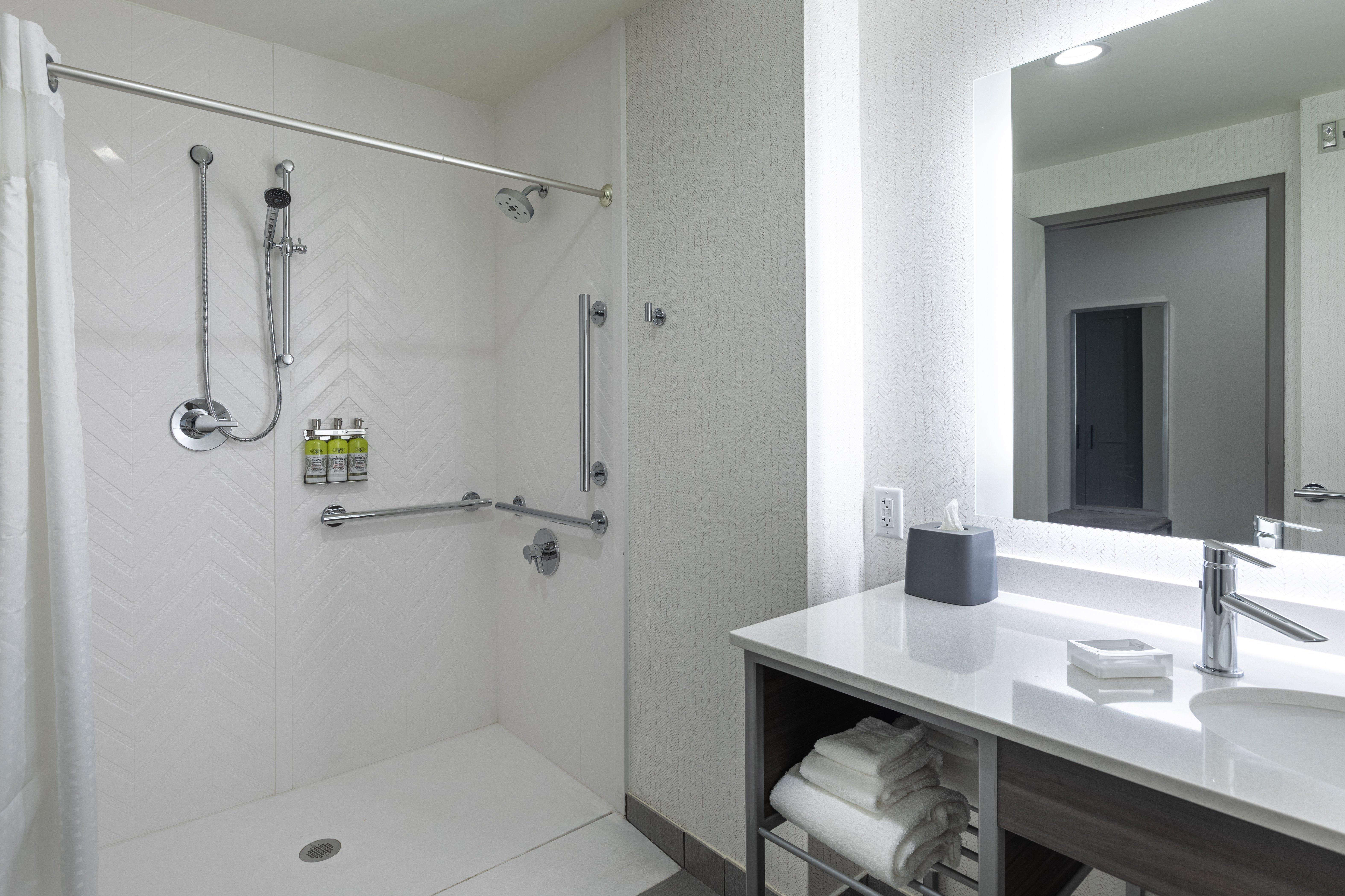 Holiday Inn Greenville - Woodruff Road By Ihg Экстерьер фото