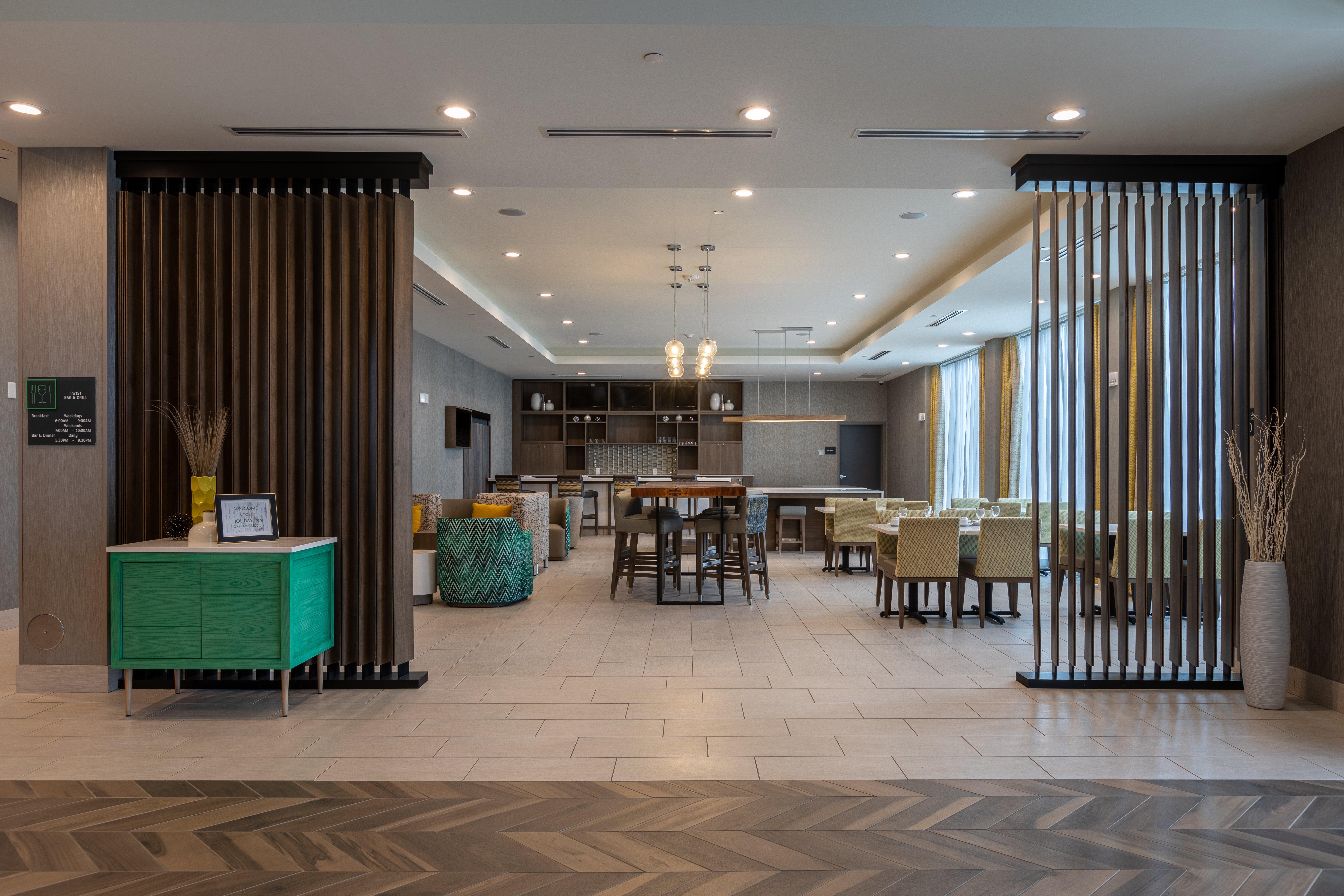 Holiday Inn Greenville - Woodruff Road By Ihg Экстерьер фото