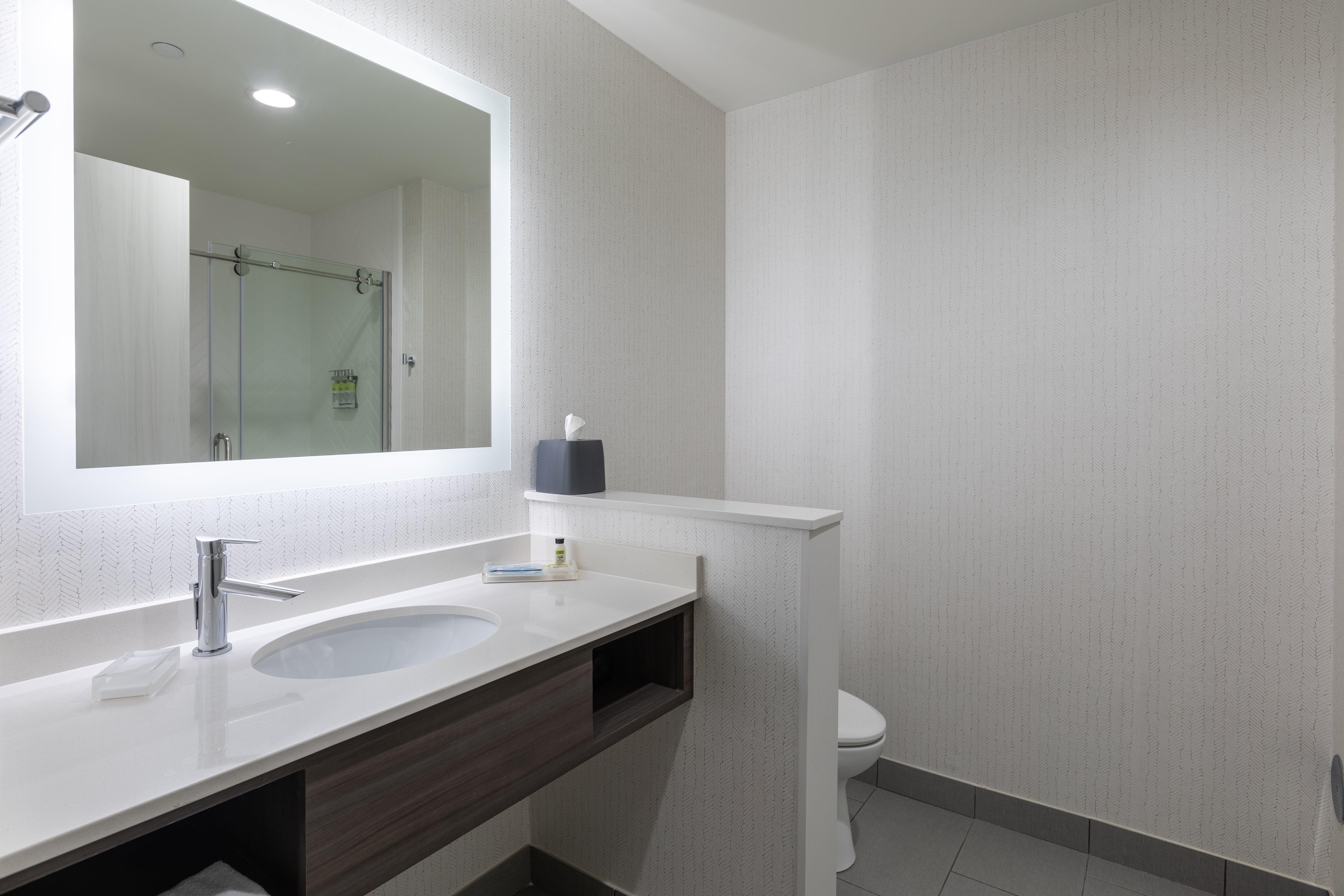 Holiday Inn Greenville - Woodruff Road By Ihg Экстерьер фото