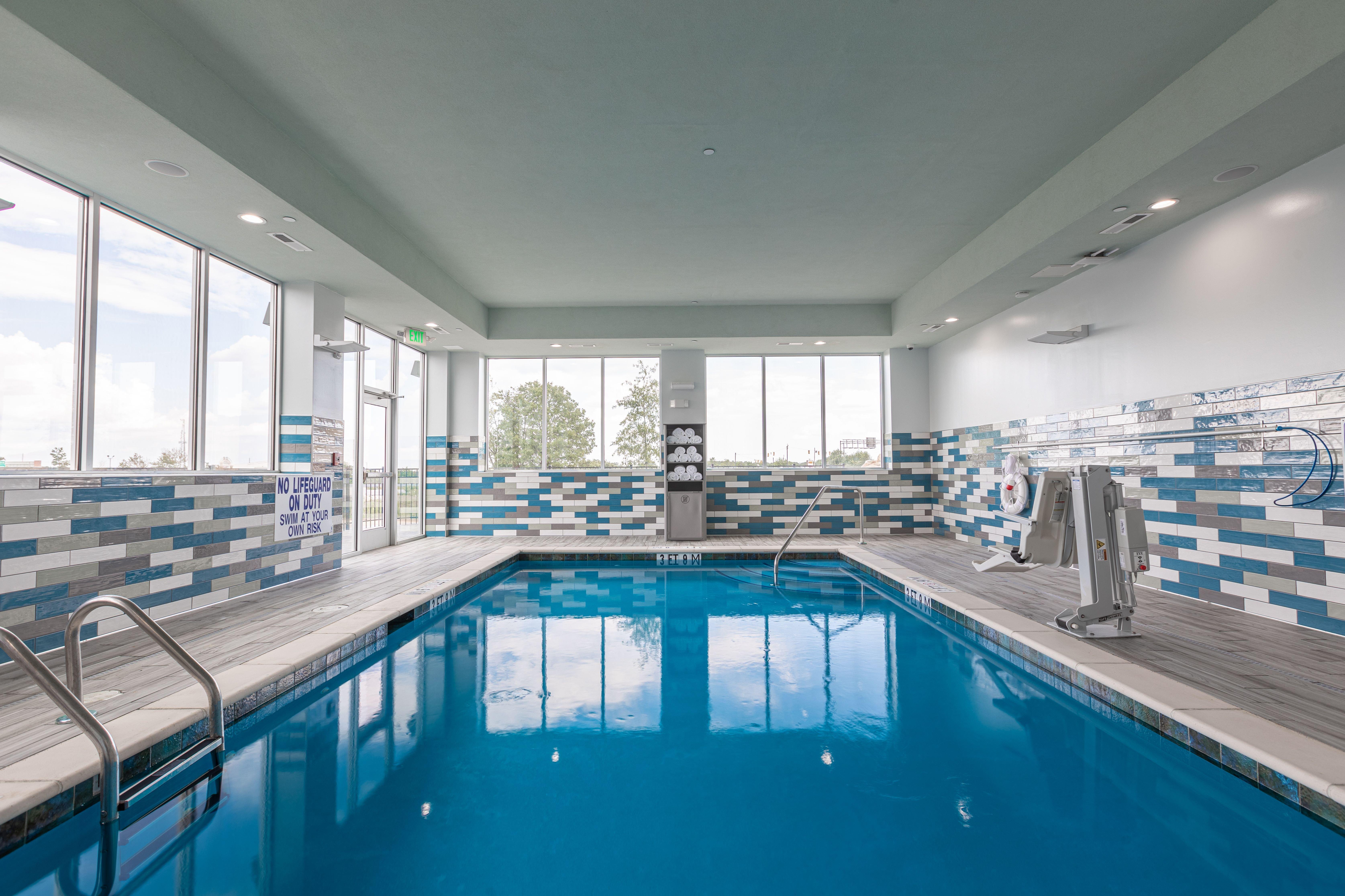 Holiday Inn Greenville - Woodruff Road By Ihg Экстерьер фото